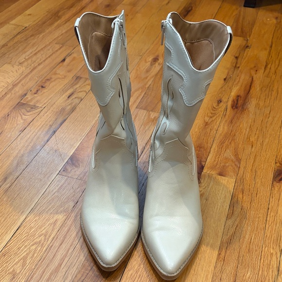 Universal Thread Zena Western Boots tan size 6.5 - Picture 2 of 6